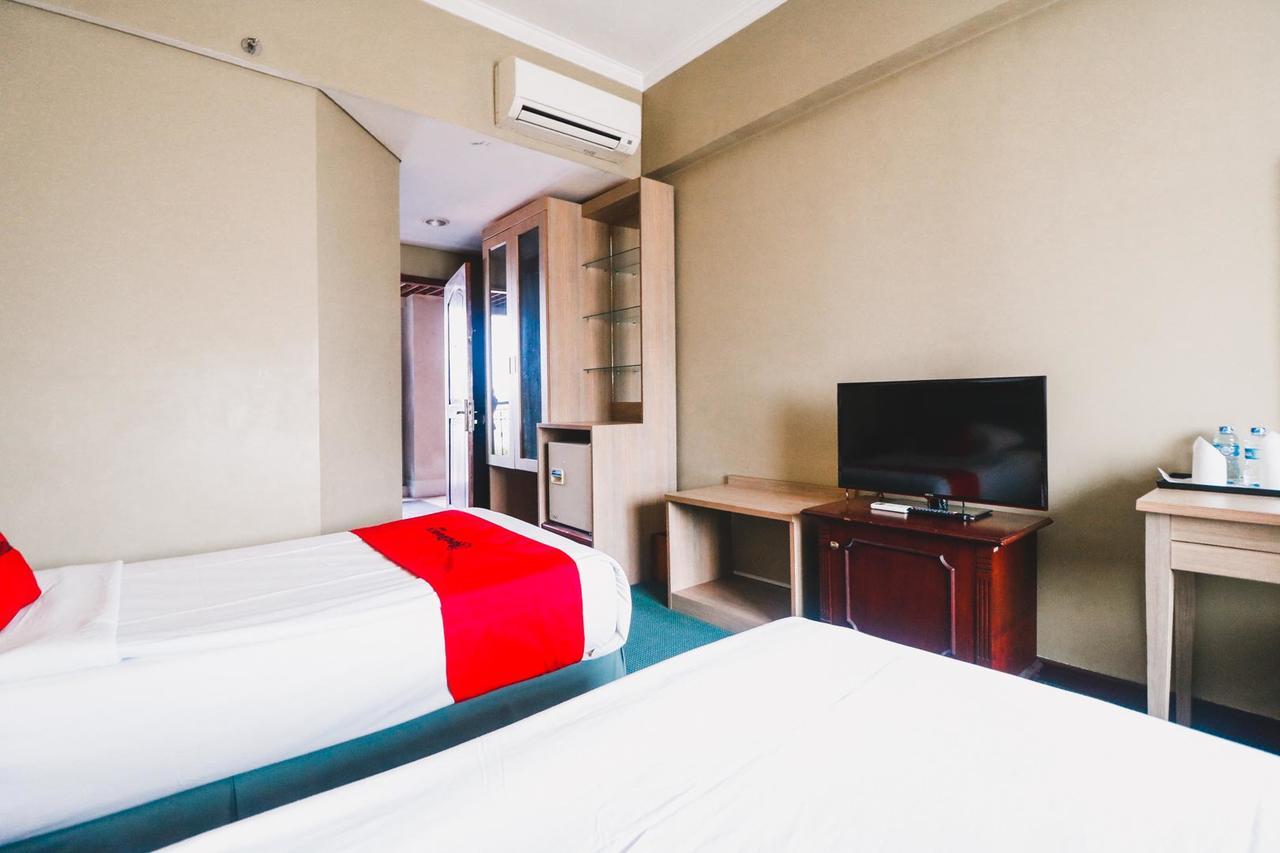 Reddoorz Plus Near Monumen Nasional Jakarta Exterior foto