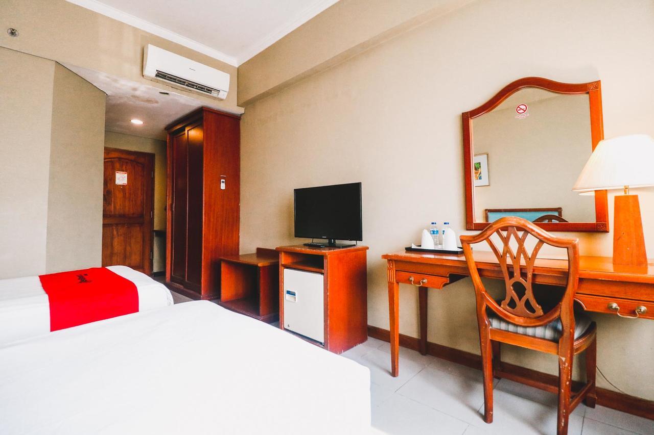 Reddoorz Plus Near Monumen Nasional Jakarta Exterior foto
